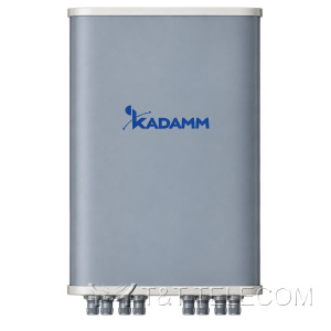 KADAMM K8820046F11 — четырёхдиапазонная секторная антенна 698–960 / 1710–2690 / 2×3300–3800 МГц, 14 дБи, наклон 3°