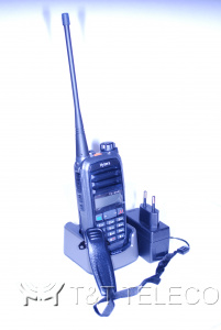 Hytera TC-580 Носимая радиостанция VHF / UHF